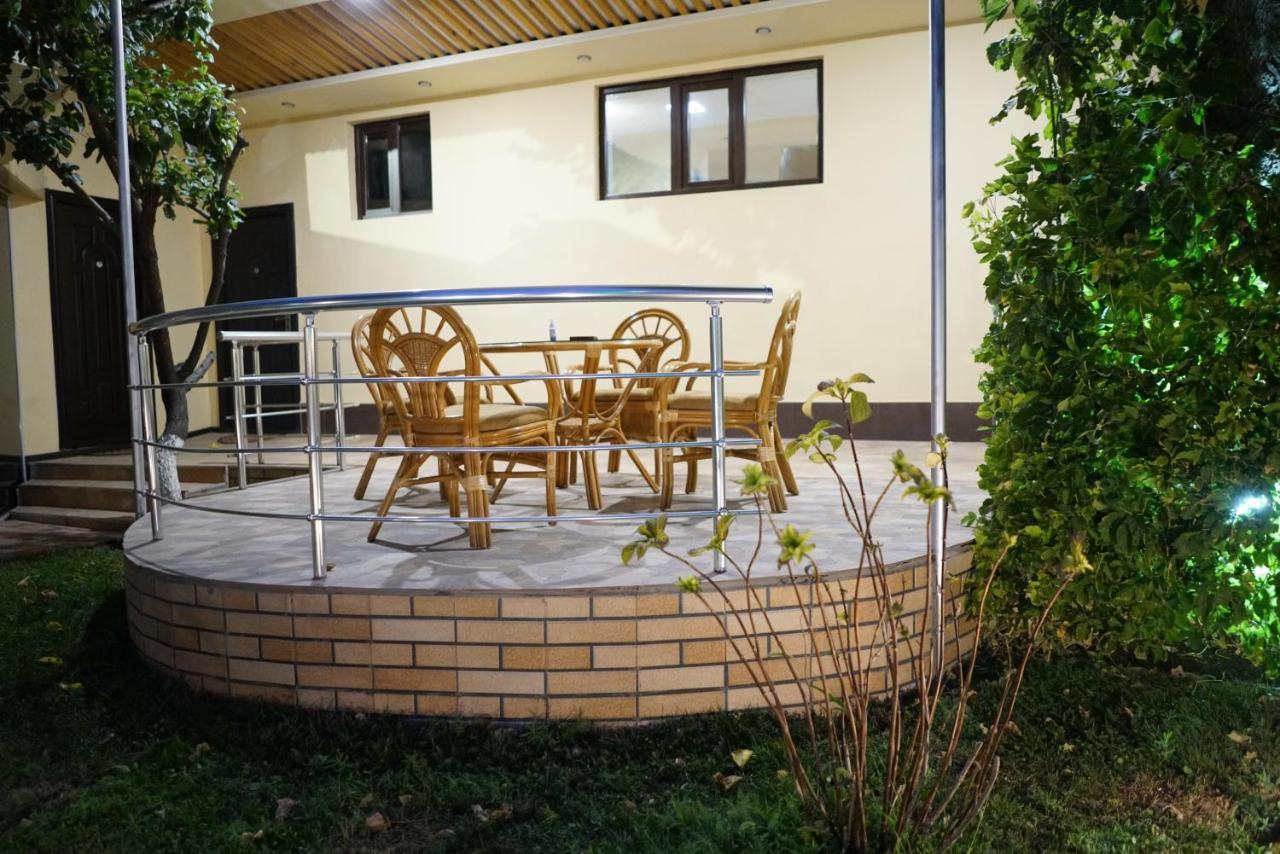 Elko Hotel Yerevan Ngoại thất bức ảnh